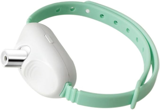 Automatic Cat Laser Toy with Light - Wearable Laser Collar for Kittens, USB Rechargeable Cat Laser Pointer Toy, Interactive Pet Exercise Toy with Hands-Free Operation (Green)