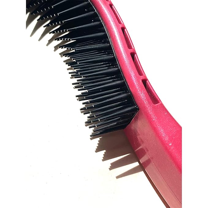 Cat Brush, Pink. Designed for Comfort, Created for Results. This innovative grooming brush features multi contoured shapes that gently adapt to your cats body for stress free grooming.