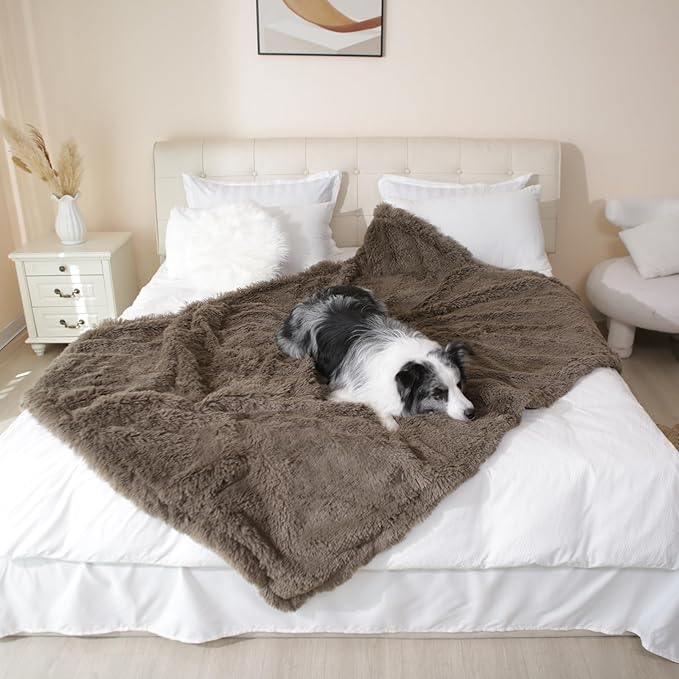 gogobunny Waterproof Dog Blanket for Large Dogs, Cats, Puppy, Reversible Faux Fur Pet Throw Blanket, Washable, Calming Furniture Protection for Sofa Bed (60x80 Inch (Pack of 1), Stone)