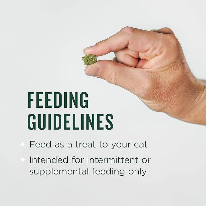 Minties Dental Treats for Cats, Chicken Flavored Treats for Cats, Freshens Breath and Controls Tartar, 30oz (12 2.5oz Bags)