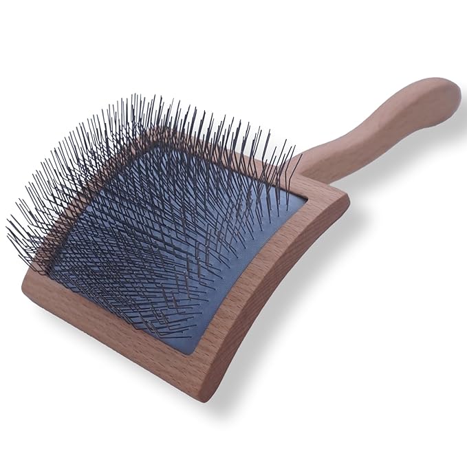 Big slicker brush for large dogs - Dog Brush for Shedding & Long Hair Cats Tool: Thick Coat Daily Care Painless Mat Remover Trusted by Pet Owners" (natural wood color)