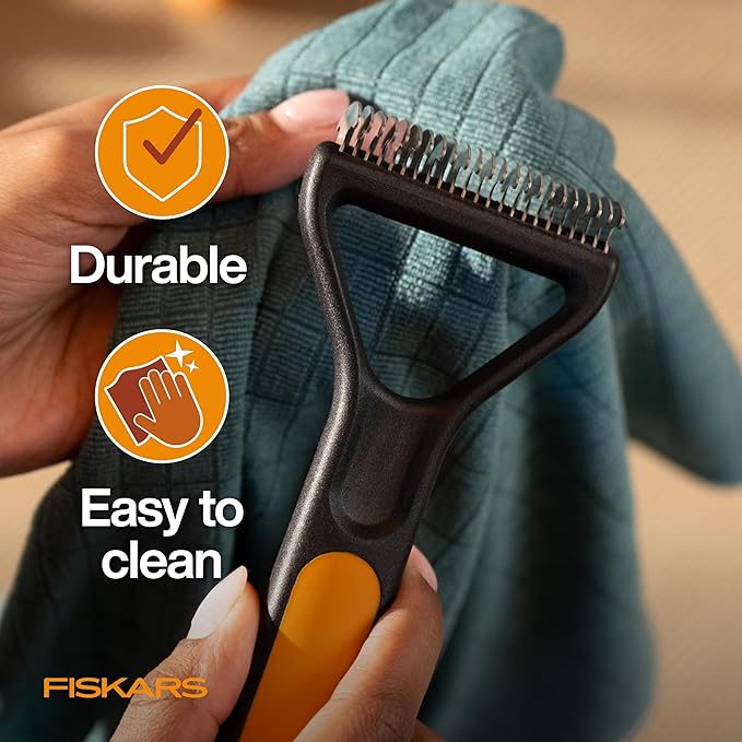 Fiskars Pet Brush