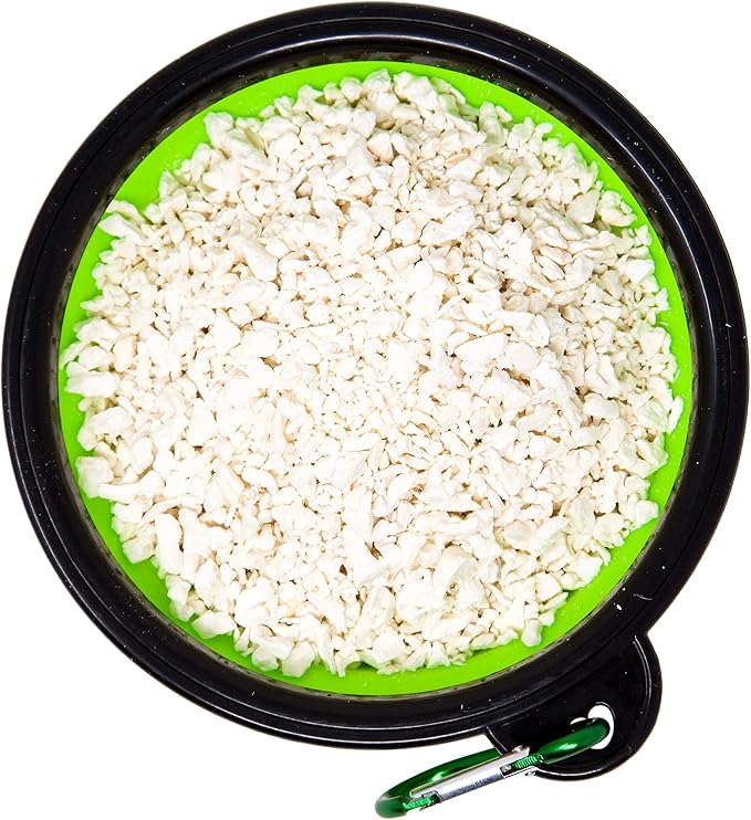 LIFE ESSENTIALS BY CAT-MAN-DOO All Natural Freeze Dried Chicken Crushed Sprinkles Powder for Dogs & Cats No Preservatives, or Additives - No Grain Tasty Treat -Made in USA (6 Pack of 5oz Bags)