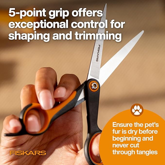 Fiskars Pet Trimming Scissors, Dog & Cat Grooming Scissors, Precision Stainless Steel Blades & SoftGrip™ Handle, Cat and Dog Supplies, 6.75”, Orange/Black