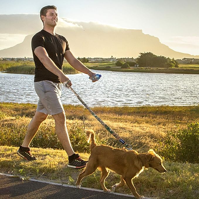 AUROTH Dog Leash Large Dogs, Heavy Duty Dog Leash Bungee, No Pull Leashes for Shock Absorption, Woodland Camo Dog Training Leashes for Medium Large Breed Dogs 6FT, 2 Padded Handles