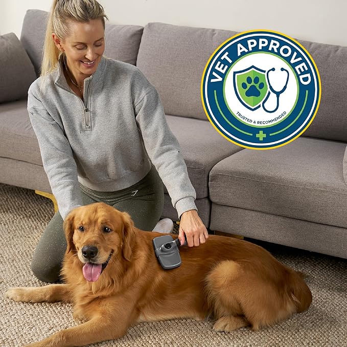 Deshedding Dog Brush for Shedding – Self Clean Cat Brush Deshedding & Grooming Tool for Long Haired and Short Haired Dogs, Slicker Brushes for Dogs, Skin-Friendly, Retractable Bristles, Easy to Clean