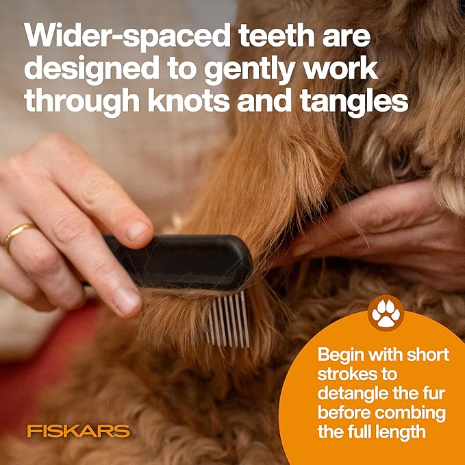 Fiskars Pet Brush